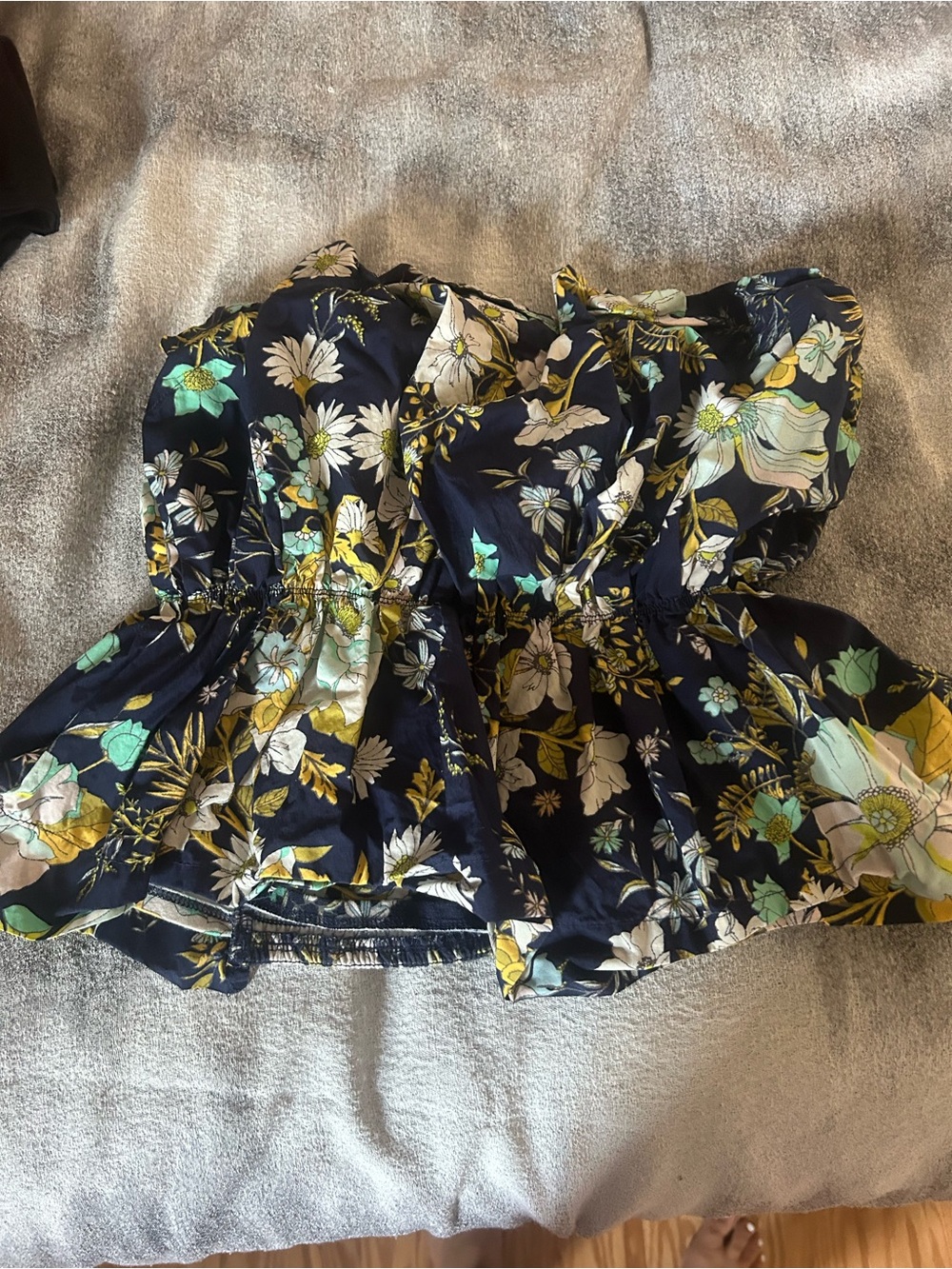 Anthropologie Navy Floral Strapless Ruffled Peplum Crop Top